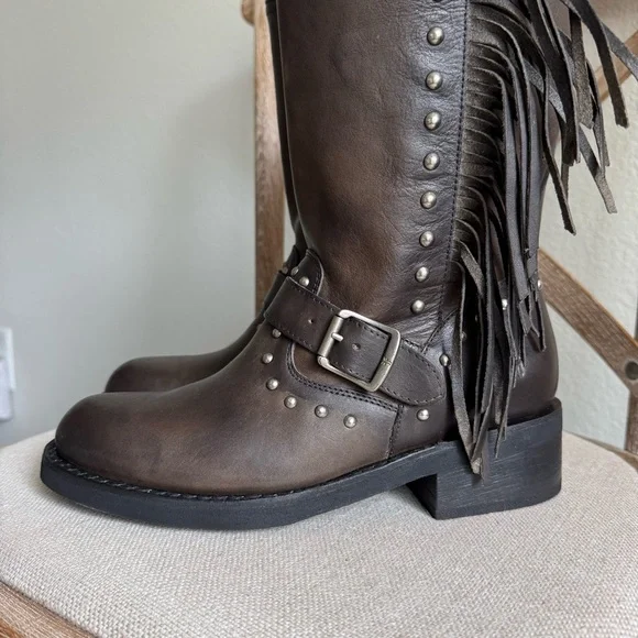 Frye Viv Fringe Engineer Boots - Picture 4 of 9